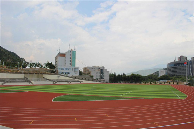 攀枝花市高级技工学校?照片,题库「环境图片介绍」猿学校2016高中排行榜图片